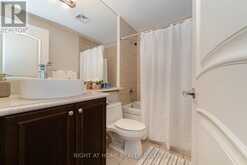 909 - 9225 JANE STREET Vaughan 