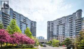 577 - 23 COX BOULEVARD Markham 