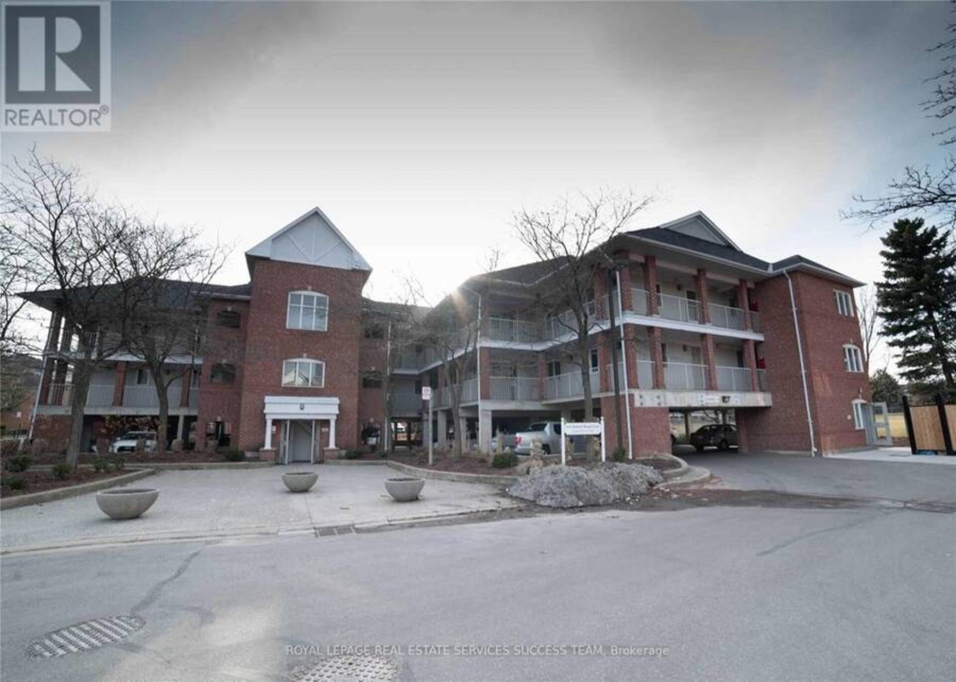 213 - 101 BRISTOL ROAD E Mississauga 