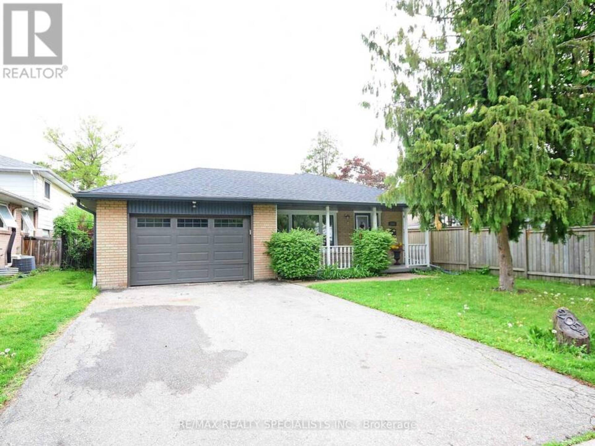 2054 DAVEBROOK ROAD Mississauga 