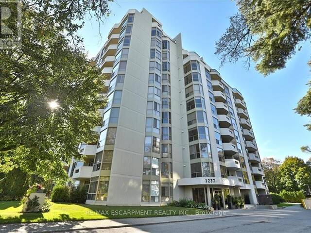 404 - 1237 NORTH SHORE BOULEVARD Burlington  Ontario