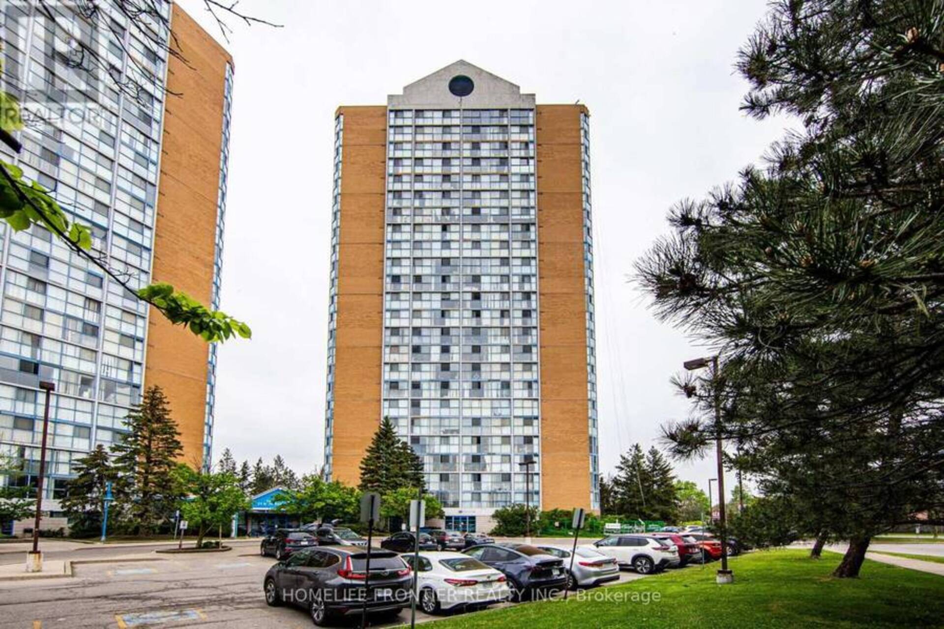 1015 - 35 TRAILWOOD DRIVE Mississauga 