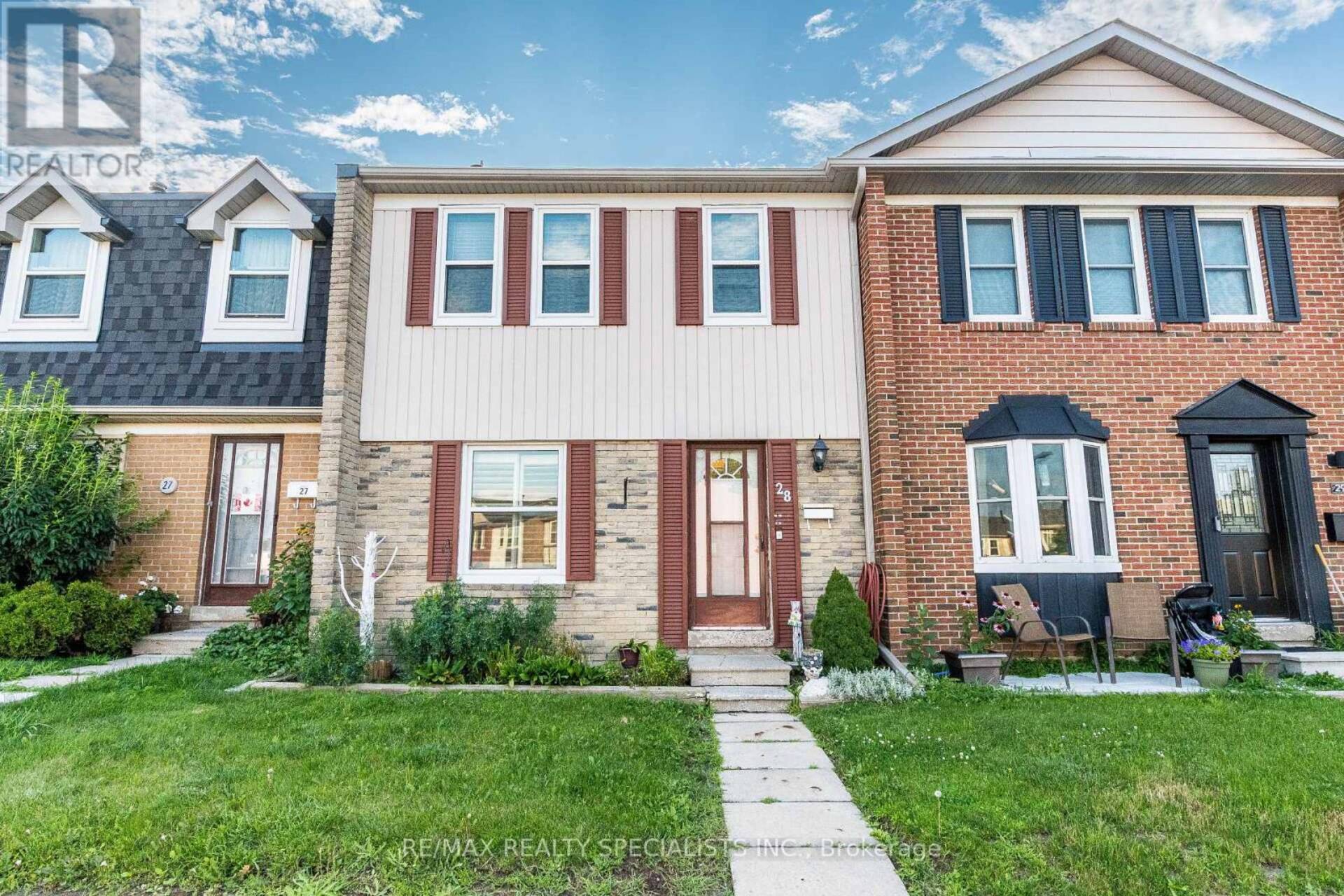 28 - 900 CENTRAL PARK DRIVE Brampton