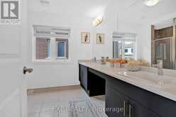 120 WEST OAK TRAIL Barrie 