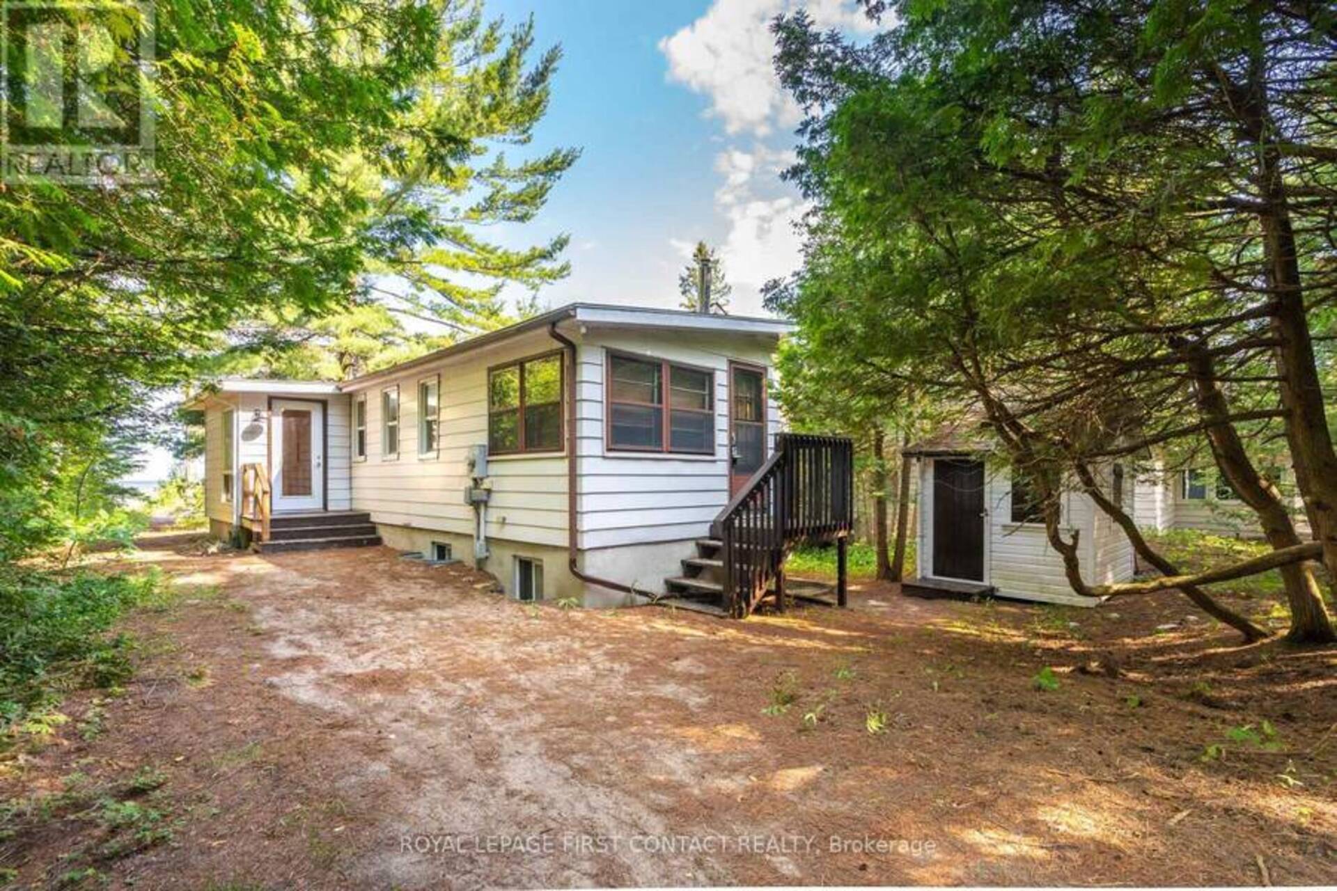 530 RIVER ROAD E Wasaga Beach