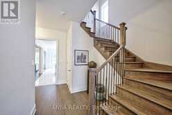 94 BOWLINE VISTA East Gwillimbury