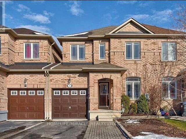 13 PERCY GATE Brampton  Ontario