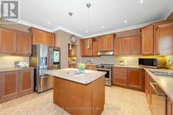 21 CROWN DRIVE Brampton