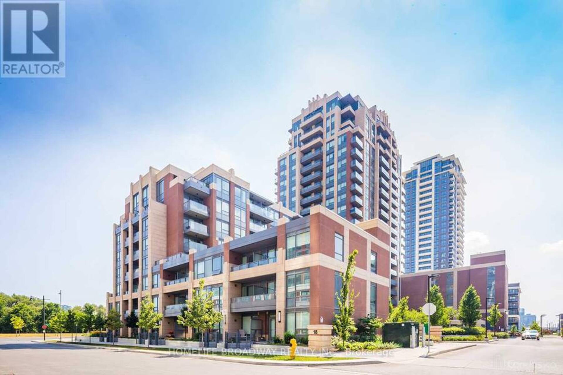 RG07 - 18 UPTOWN DRIVE Markham