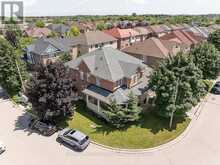 19 MALDIVES CRESCENT N Brampton 