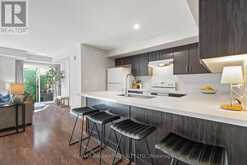 105 - 2 DUNSHEATH WAY Markham