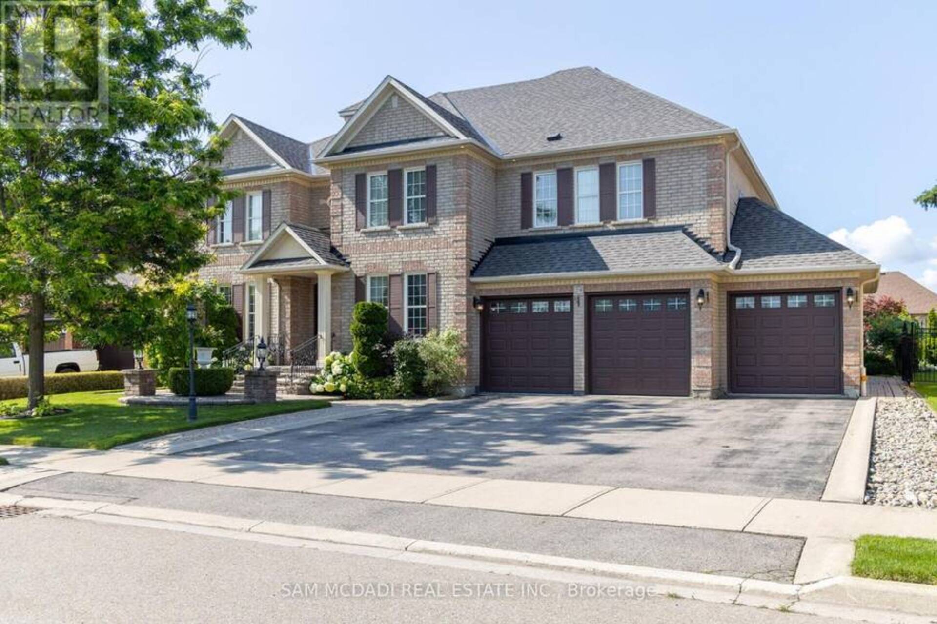 29 CONCORDE DRIVE Brampton