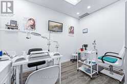 2 - 8700 BATHURST STREET Vaughan 