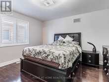 2340 THRUXTON DRIVE Oakville 