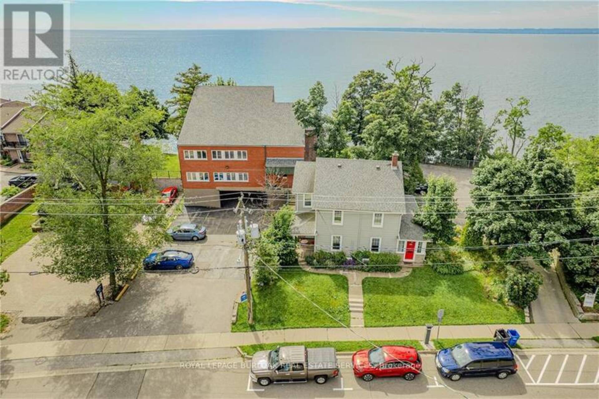 2122 OLD LAKESHORE ROAD Burlington 