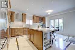 136 LEBOVIC CAMPUS DRIVE Vaughan 