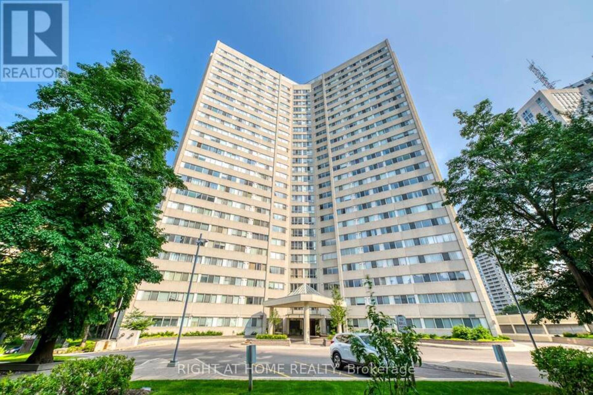 1412 - 3700 KANEFF CRESCENT Mississauga 