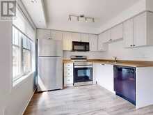 2 - 595 DUNDAS STREET W Mississauga 