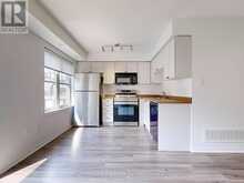 2 - 595 DUNDAS STREET W Mississauga 