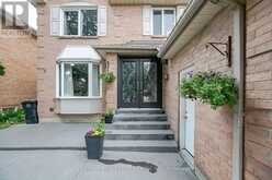 59 PARKSIDE DRIVE E Brampton 