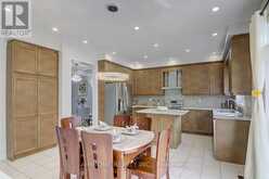 881 MEMORIAL CIRCLE Newmarket 