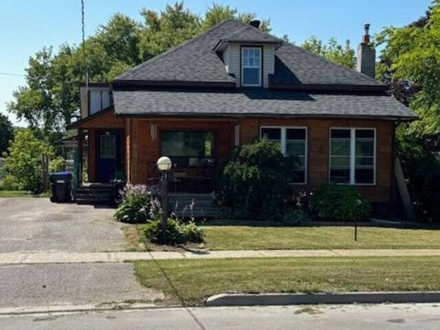 68 FOX STREET Penetanguishene Ontario