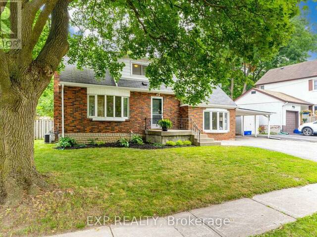 83 LUNDY'S LANE Newmarket  Ontario