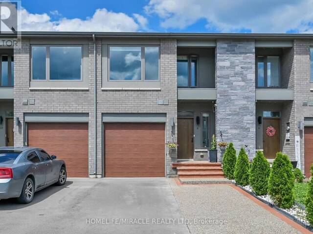 8 BEDROCK DRIVE Hamilton  Ontario