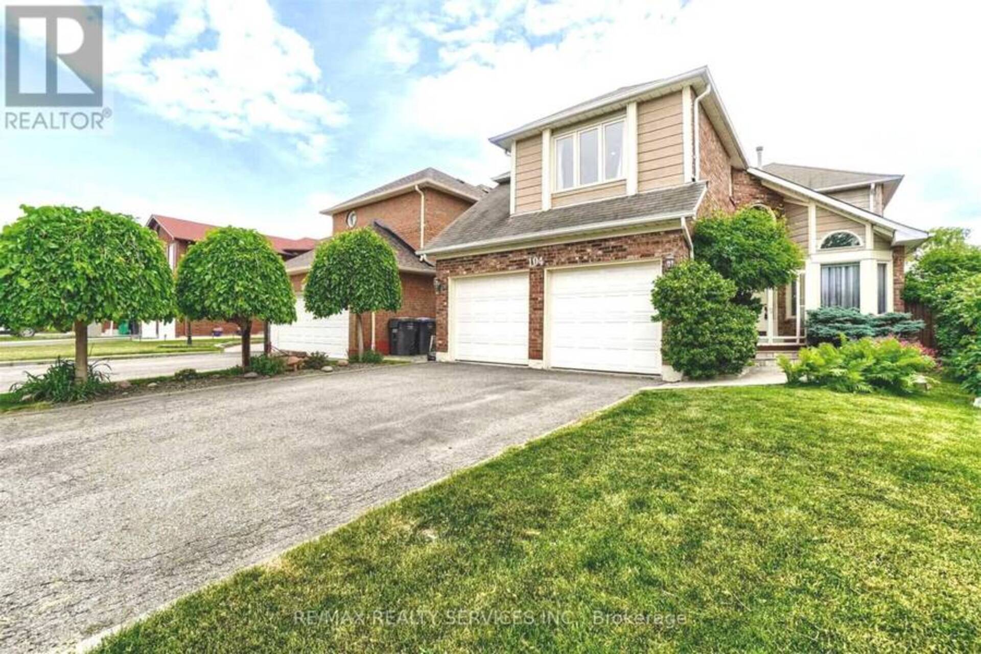 104 LORD SIMCOE DRIVE Brampton 