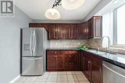 303 - 145 HILLCREST AVENUE Mississauga 