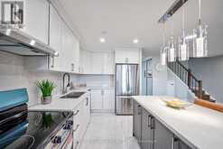 212 - 3025 THE CREDIT WOODLANDS Mississauga 