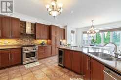 11 LOUVRE CIRCLE Brampton 