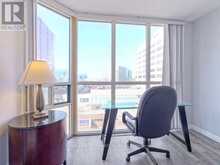 706 - 265 ENFIELD PLACE Mississauga 