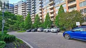 1226 - 33 COX BOULEVARD Markham