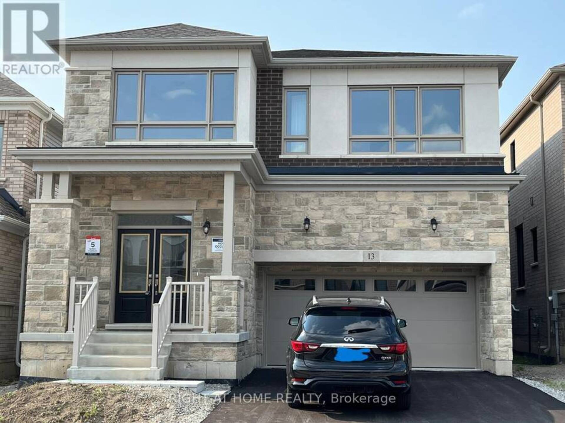 13 GEMINI DRIVE Barrie 