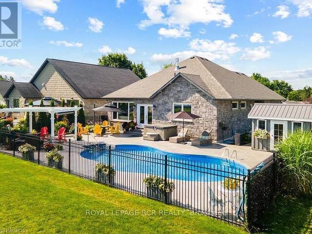 37 GRAYVIEW DRIVE Grey Highlands  Ontario