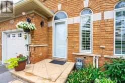 294 HAWKVIEW BOULEVARD Vaughan 