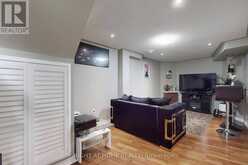 1121 RIDGEMOUNT BOULEVARD Oshawa 