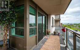 410 - 1235 BAYLY STREET Pickering 