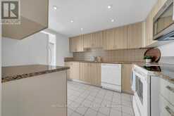 1008 - 30 HARDING BOULEVARD W Richmond Hill 