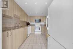 1008 - 30 HARDING BOULEVARD W Richmond Hill