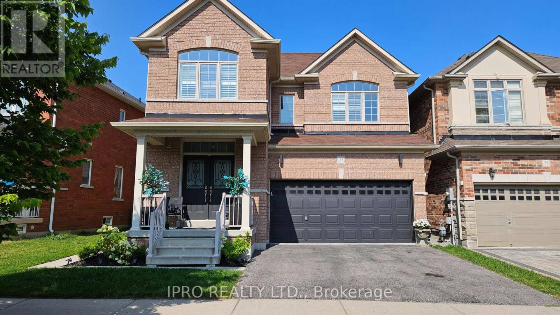 27 EDGEHILL AVENUE Whitchurch-Stouffville 