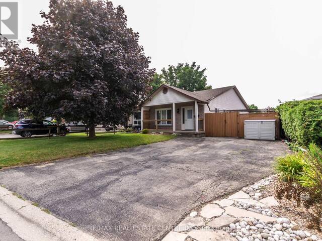 B - 99 NICKOLAS CRESCENT Cambridge Ontario