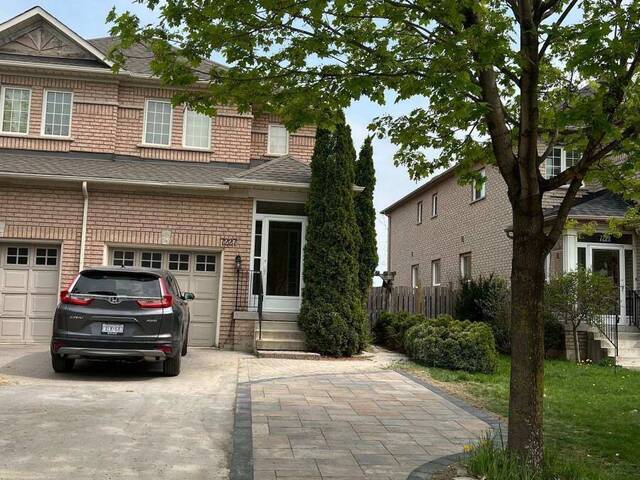 7227 PARA PL (BASEMENT APTT) Mississauga  Ontario