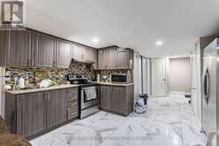 6 RUNNYMEDE CRESCENT Brampton 