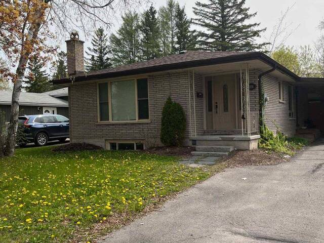 1038 BARNARDO AVENUE E Peterborough  Ontario