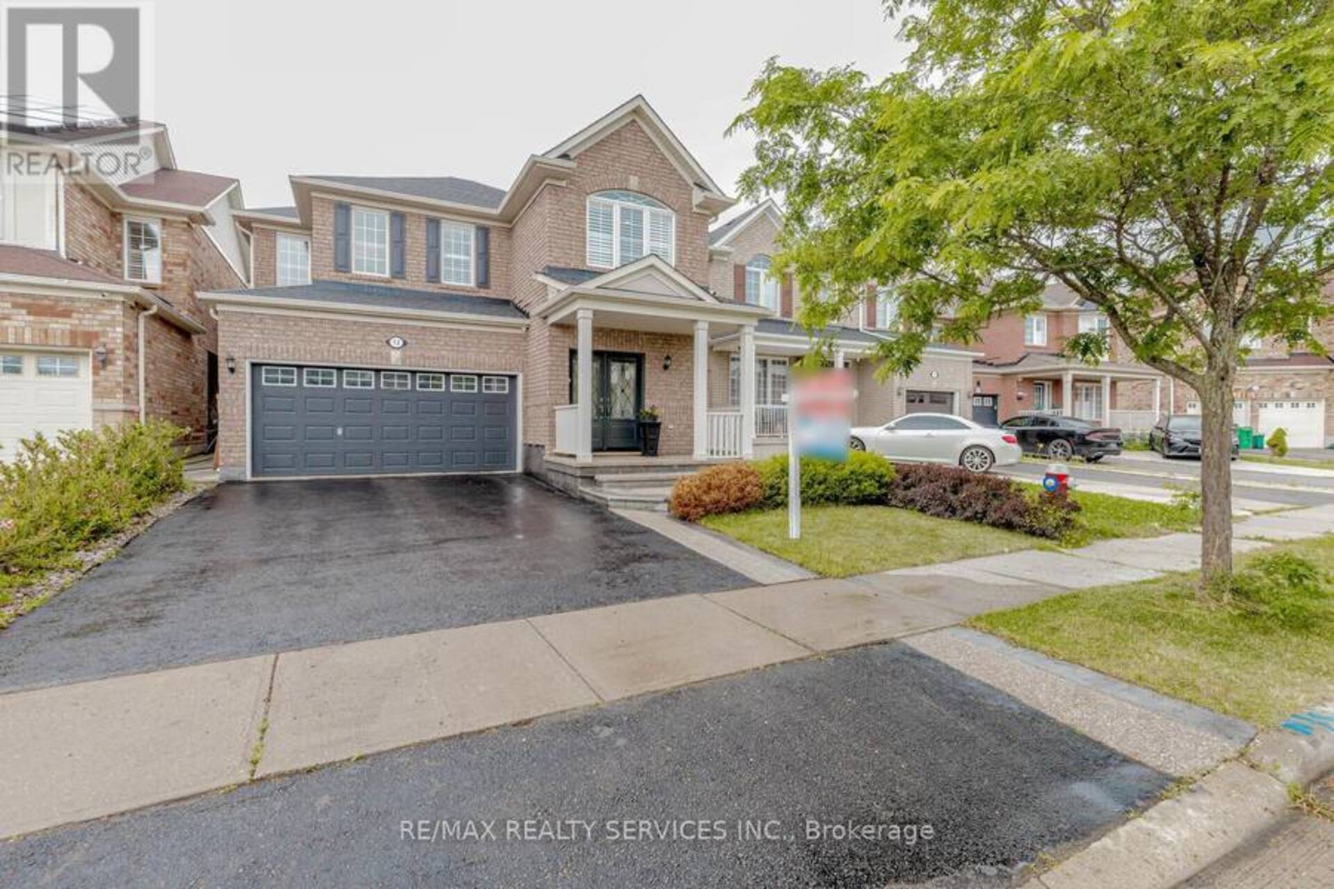 12 BENMORE CRESCENT Brampton 