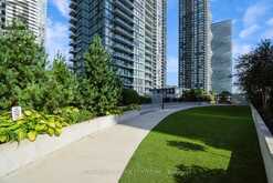 519 - 4055 PARKSIDE VILLAGE DRIVE Mississauga 