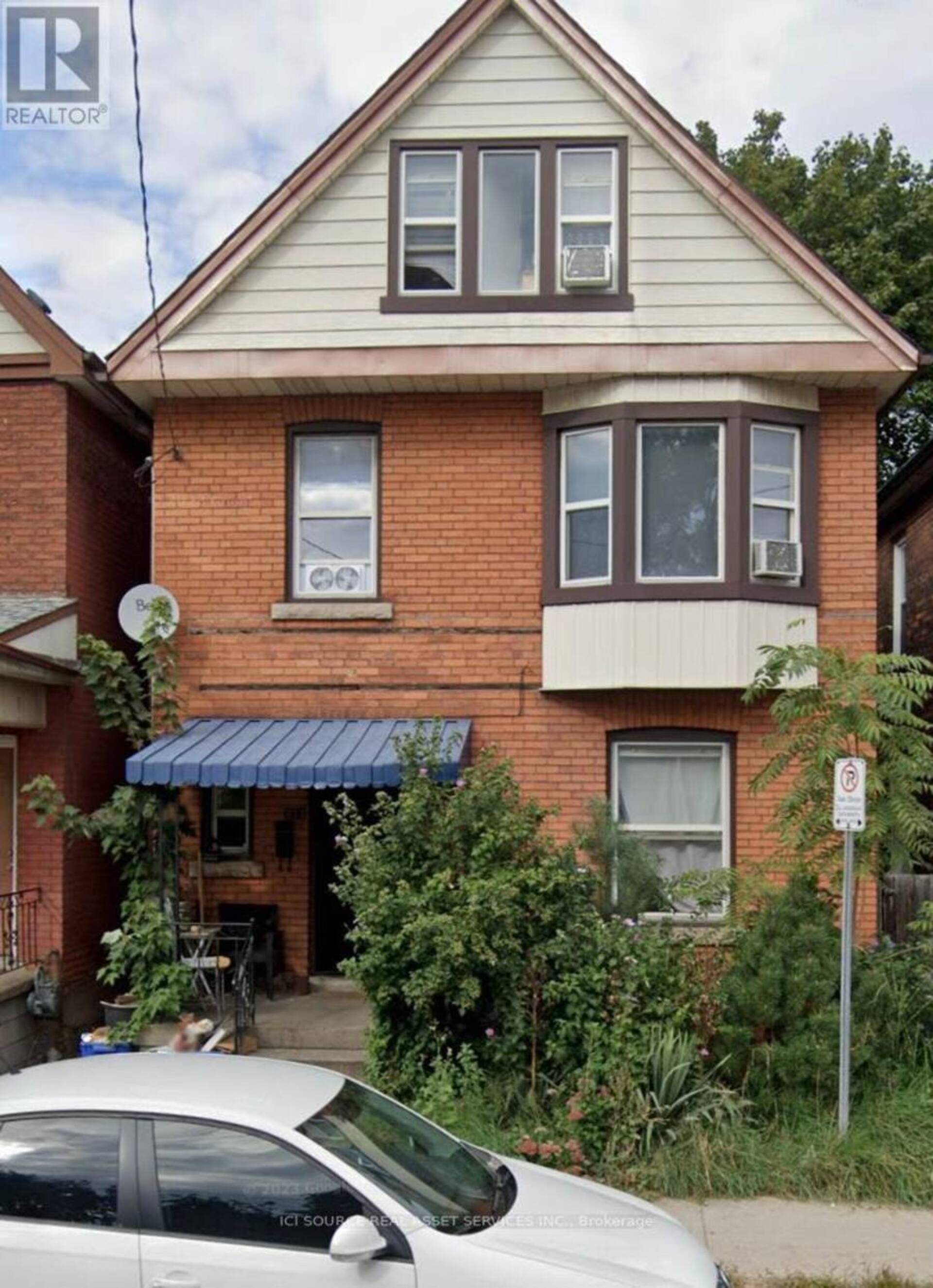 673 WILSON STREET Hamilton 