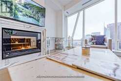 5207 - 180 UNIVERSITY AVENUE Toronto